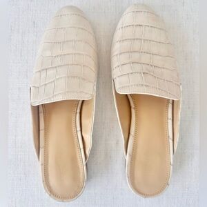 Michael Kors Croc Embossed Leather Mule Slides Ivory Size 8.5